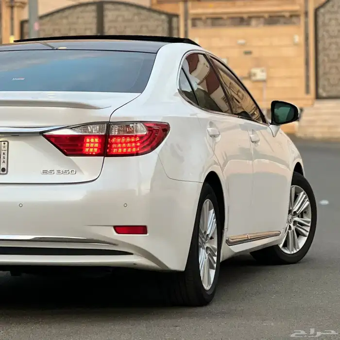 لكزس 350ES موديل 2015 سعودي مخزن 9