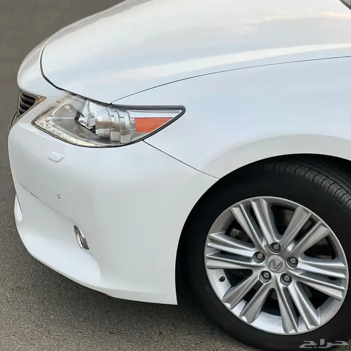 لكزس 350ES موديل 2015 سعودي مخزن 17