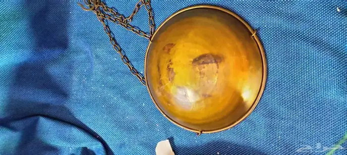 ميزان نحاس تراثي مخزن مع أوزان تراثيه صناعة أوروبية شغال 17