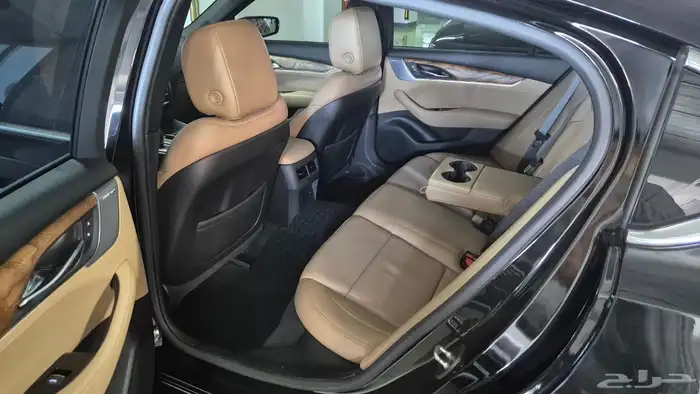 للاستيرادمن كوريا كاديلاك CT5 2023 3