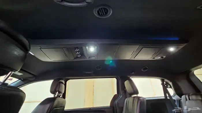 دوج كرفان 7 راكب 2018 فل كامل 6