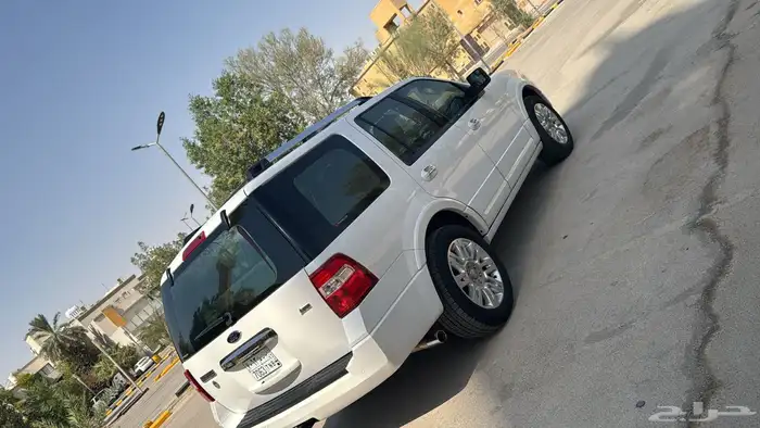 فورد توكيلات الجزيره فل كامل دبل ماشي قليل 3