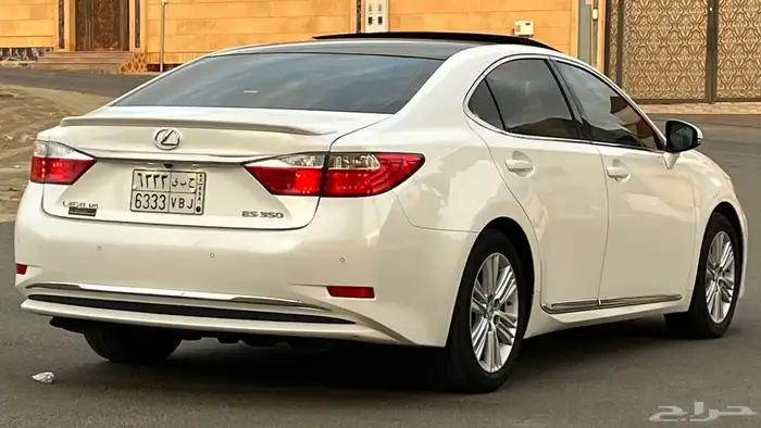 لكزس 350ES موديل 2015 سعودي مخزن 16