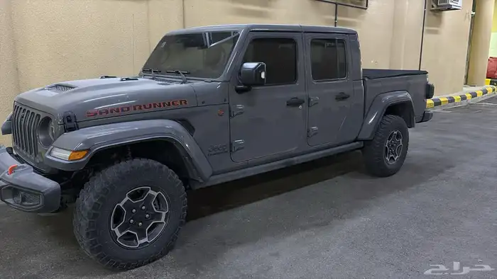 جلاديتور ممشى قليل نظيف جدا 0