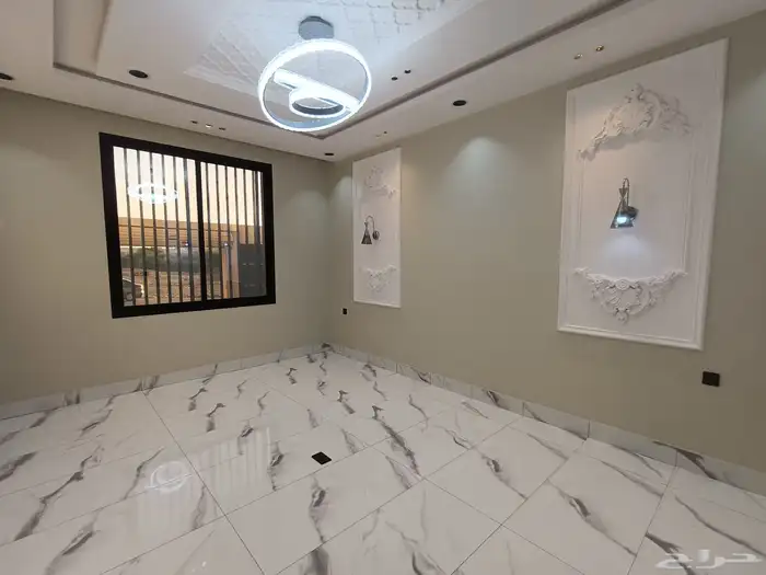 للبيع ارواف ارضيه وعلويه سطح بحوش ومدخل سياره 33