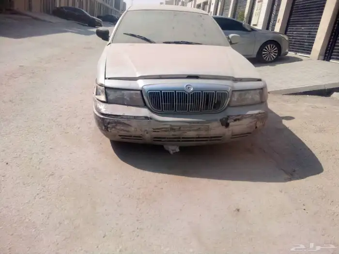 فورد فكتوريا قراند ماركيز 2