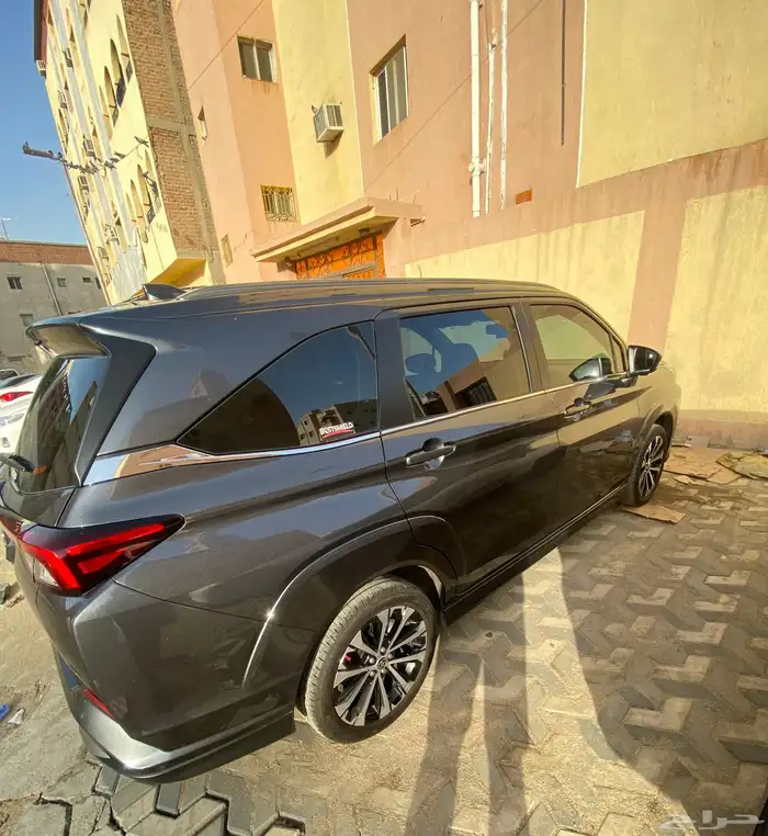 تويوتا فيلوز 2024 GLX للبيع 3