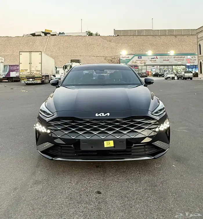 كيا K8 2023 ( بنزين 6 سلندر ) فل كامل بدون بانوراما للبيع 1