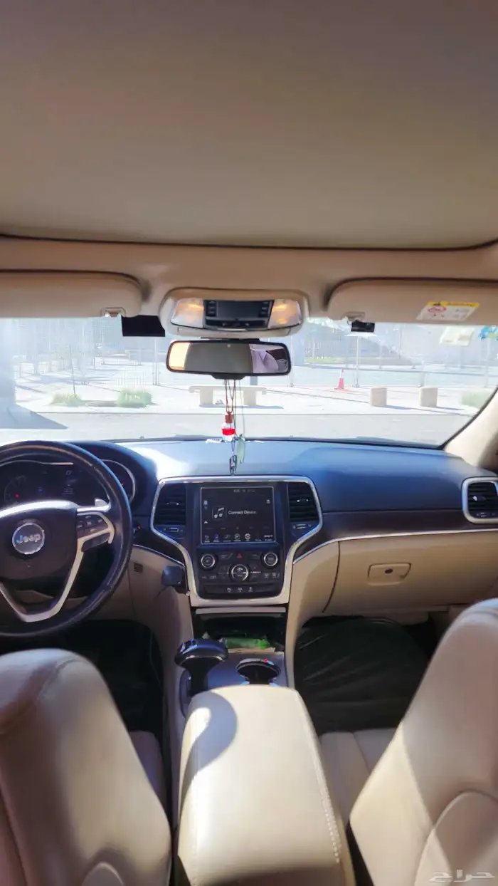 جيب جراند شيروكي ليمتد دبل 2015 V8 نظيف ماشاءالله 20