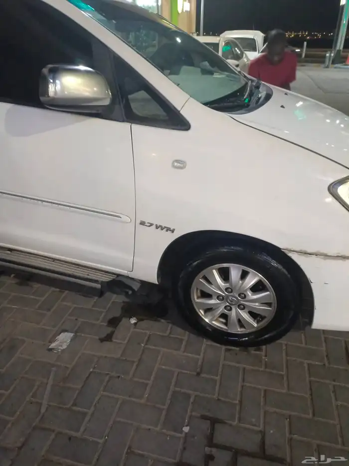 تويوتا 2010 انوفا 8