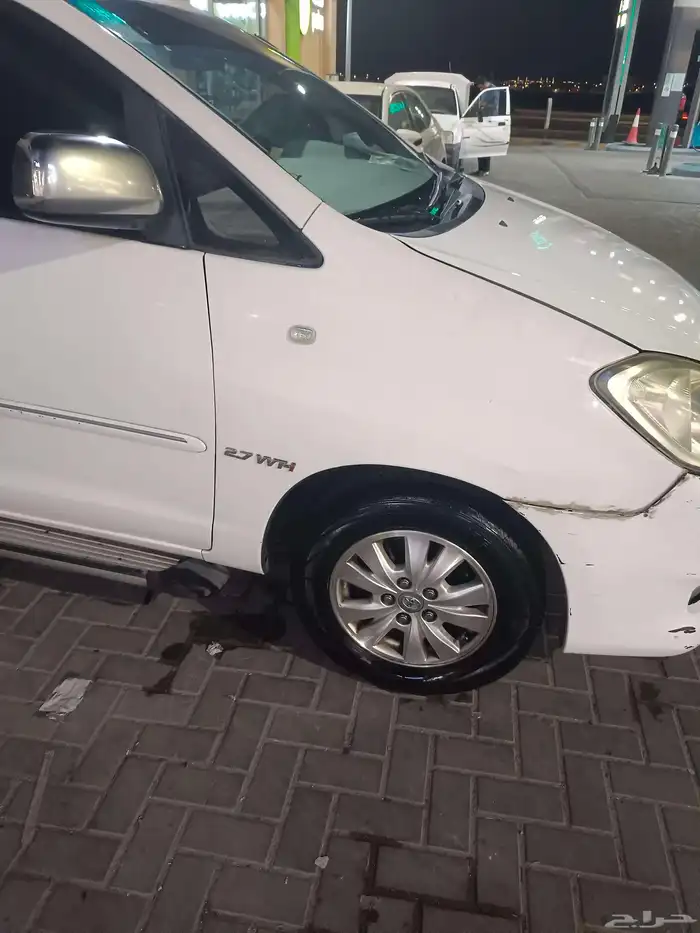 تويوتا 2010 انوفا 6