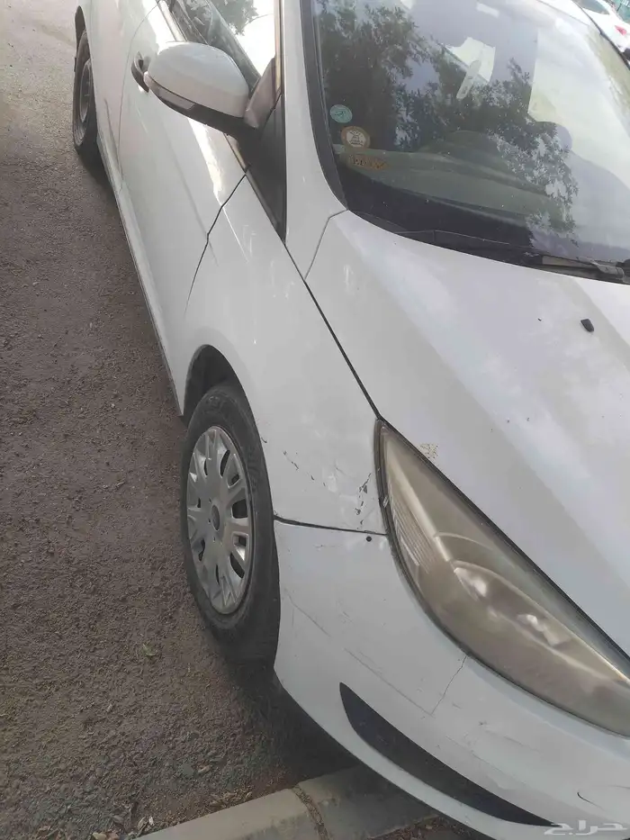 فورد 2012 ممشي 215000 صدمات خفيفه واضحه بالصور 8