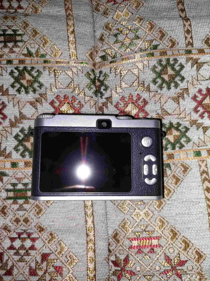 كيمرا للبيع 1