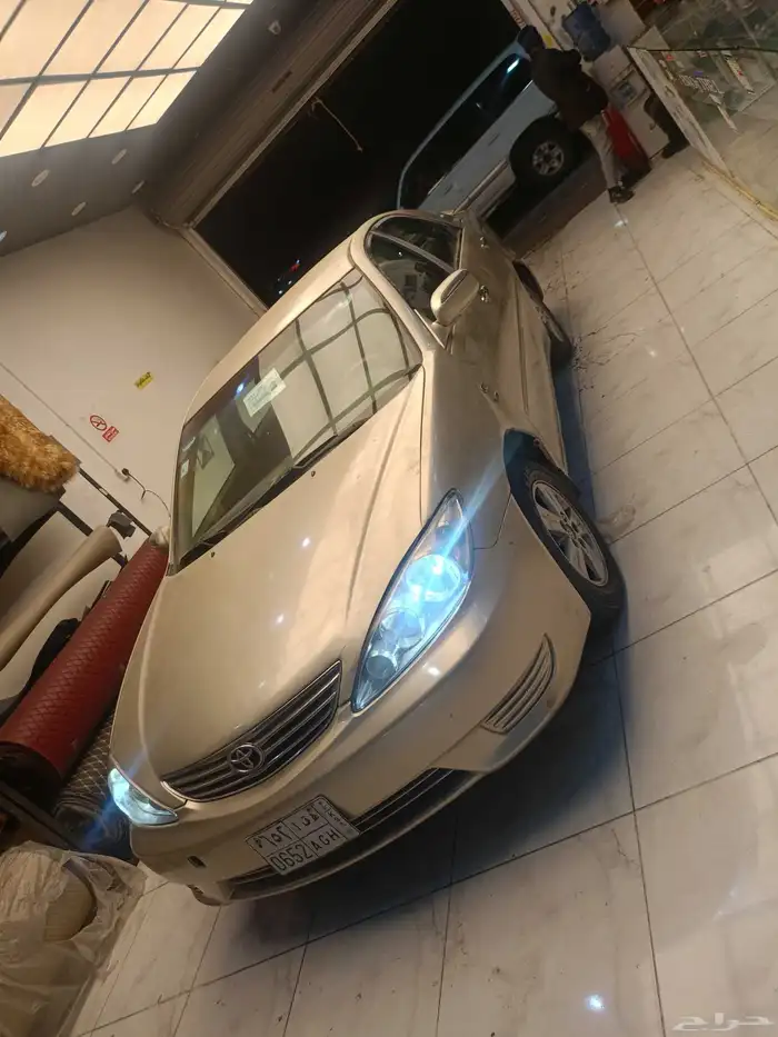 سياره كامري موديل 2006 قير عادي ماكينه قير شرط بودي مرشوش 3