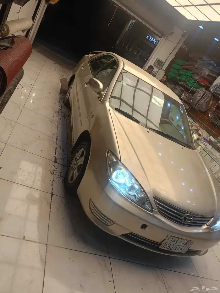 سياره كامري موديل 2006 قير عادي ماكينه قير شرط بودي مرشوش 8