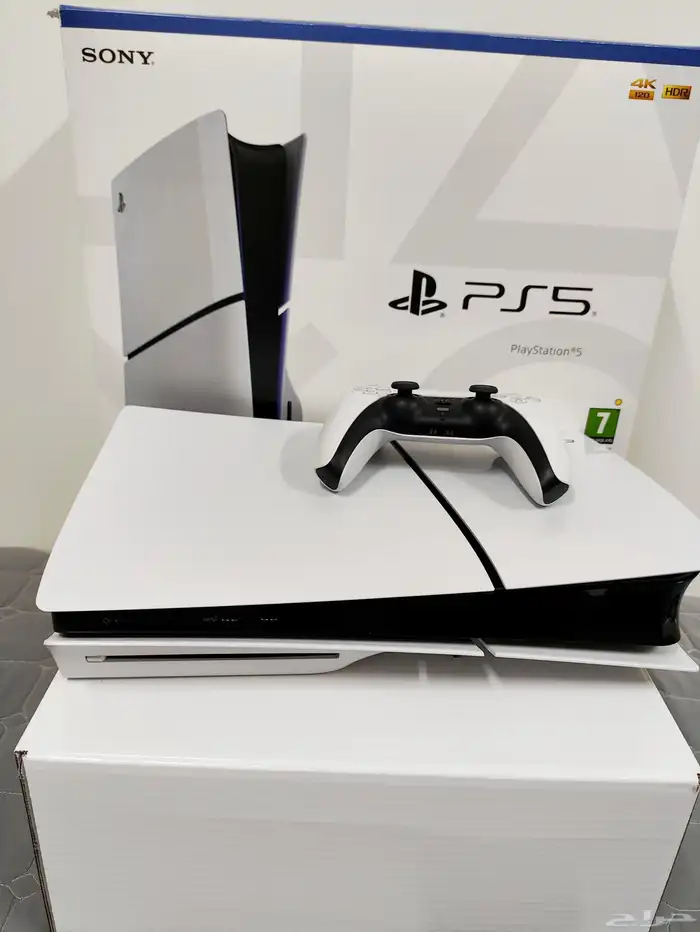 بلايستيشن 5 سلم بكامل محتوياته 2