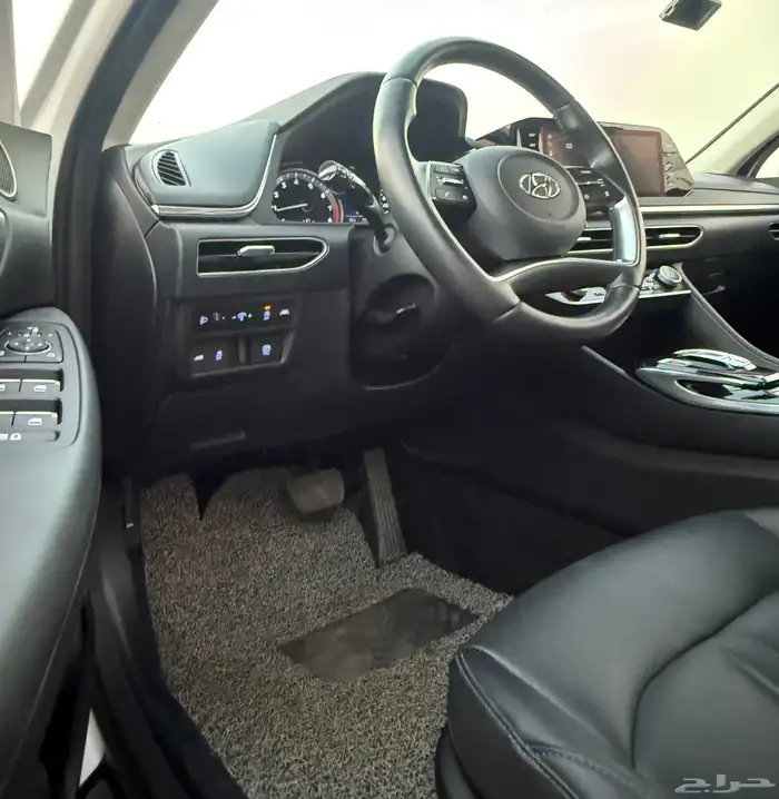 هونداي سوناتا 2021 ( بنزين ) فل كامل بدون بانوراما للبيع 16