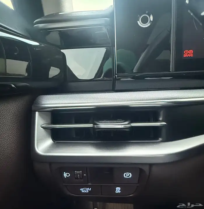 هونداي ازيرا 2023 ( بنزين ) فل كامل شبه جديدة للبيع 20