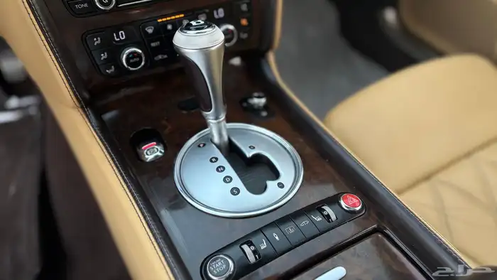 بنتلي كونتيننتال فلاينج سبير 2012 ( مخزن ) 30