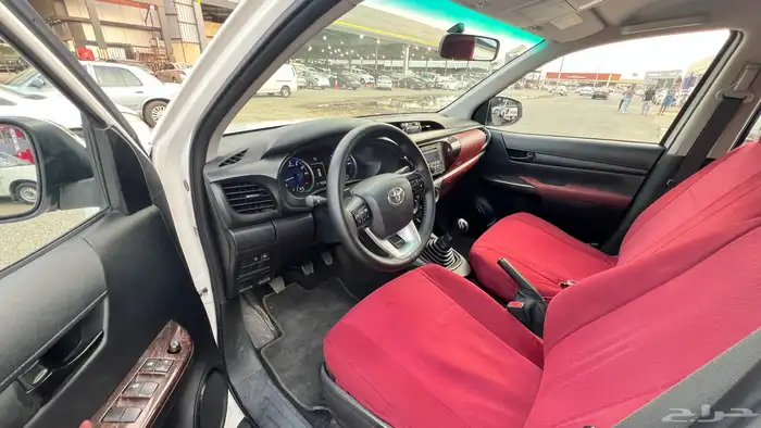 هايلوكس 2018 غمارتين GLX بنزين عداد قليل 8