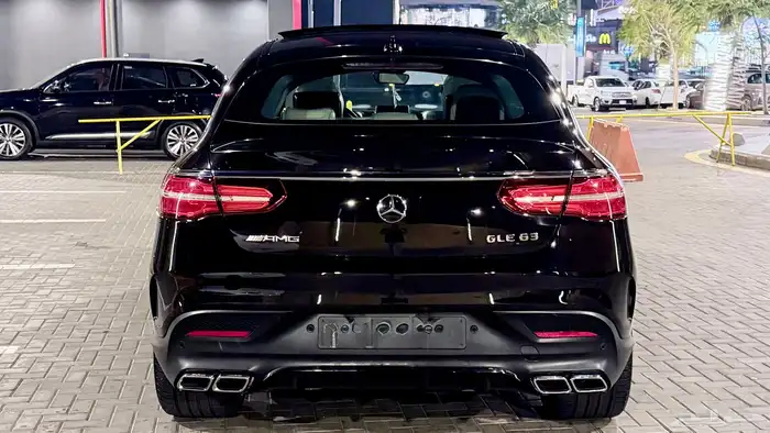 مرسيدس GLE 63s 9