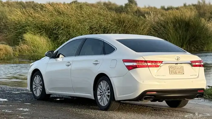 تويوتا افلون 2014 2