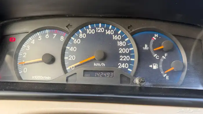 كورولا 2006 بوكس مخزن مالك اول قير عادي 86