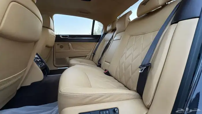 بنتلي كونتيننتال فلاينج سبير 2012 ( مخزن ) 35