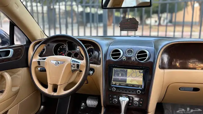 بنتلي كونتيننتال فلاينج سبير 2012 ( مخزن ) 53