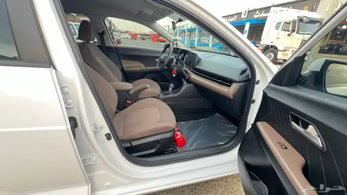 اكسنت 2025 سمارت 1.5 بنزين 5