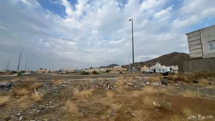 للبيع أرض سكنية مميزة في مخطط ولي العهد 8 2