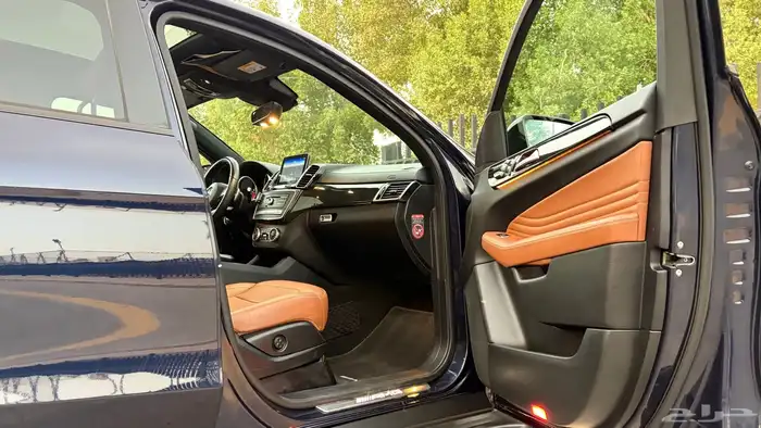 مرسيدس GLE43 2019 ( منوة المستخدم ) 43