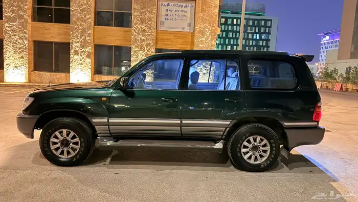 تويوتا لاندكروزر 2