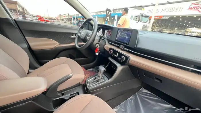 اكسنت 2025 سمارت 1.5 بنزين 6