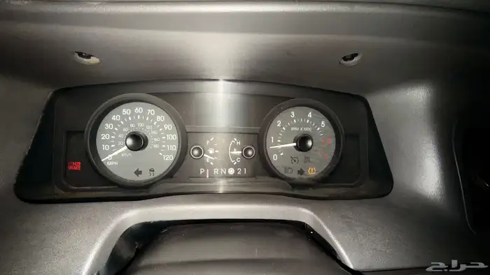 فورد ماركيز 2011 8