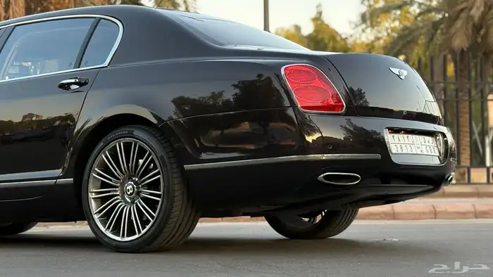 بنتلي كونتيننتال فلاينج سبير 2012 ( مخزن ) 6