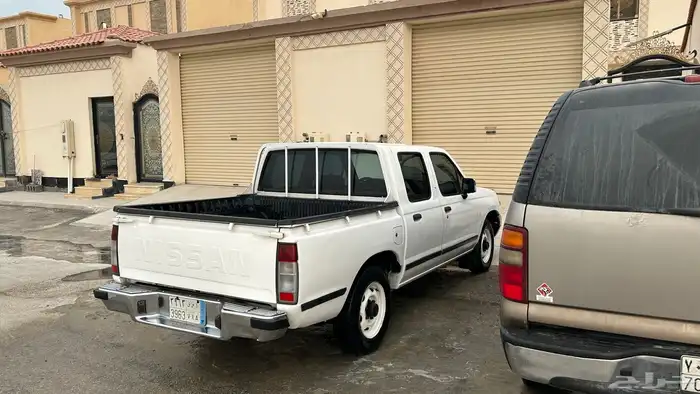 نيسان داتسن الموديل 2003 3