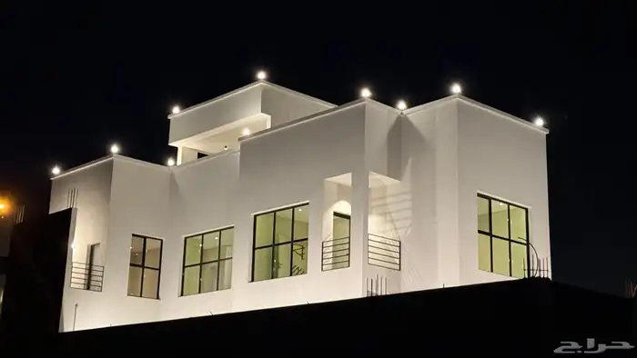 فيلا مودرن للبيع بني كبير ب ك 9 38