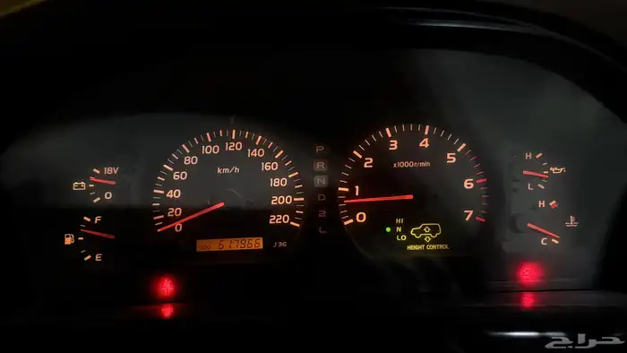 تويوتا لاندكروزر 11