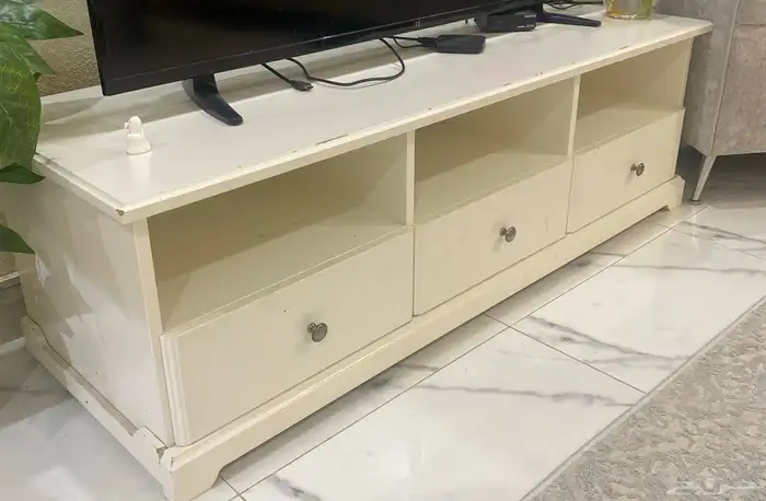 طاولة تلفزيون 0
