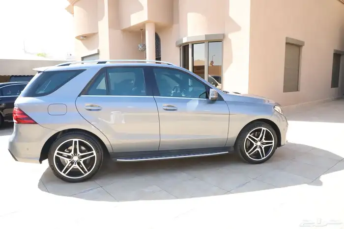 مرسيدس GLE 400. 4 matic 2016  AMG kit 0