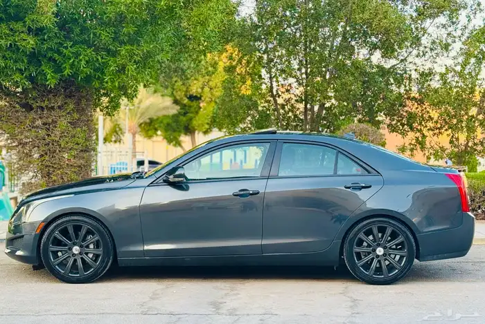 كديلاك((2014))ATSبحاله ممتازه 2