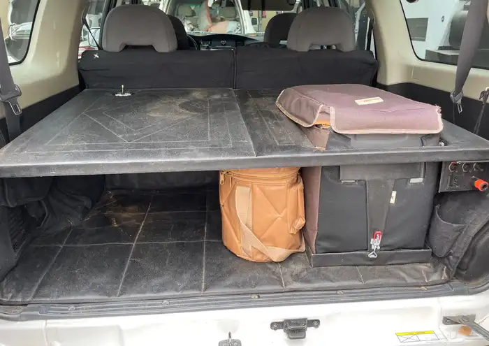 طبق معلق مع قاعدة ثلاجة وتلبيسة للشنطة باترول صالون 0