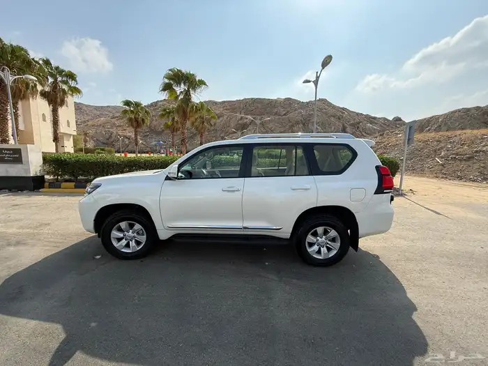 2023 تويوتا برادو وارد عبد اللطيف جميل 0