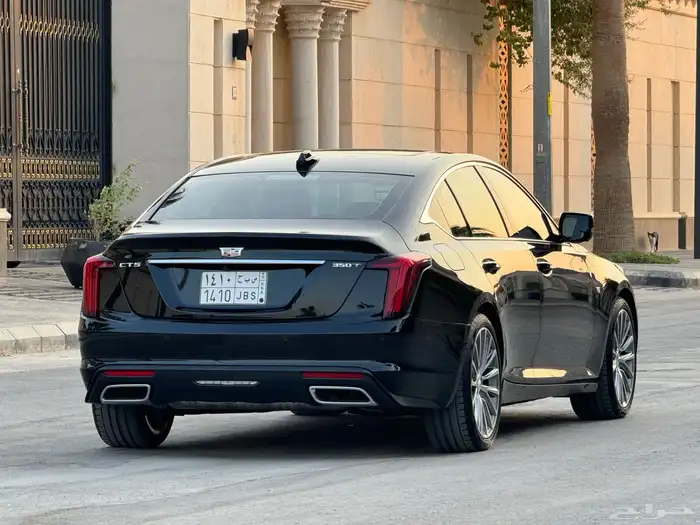 كاديلاك CT5 موديل 2023 اعلى فئة مخزن ممشى 6 الف تحت الضمان 16