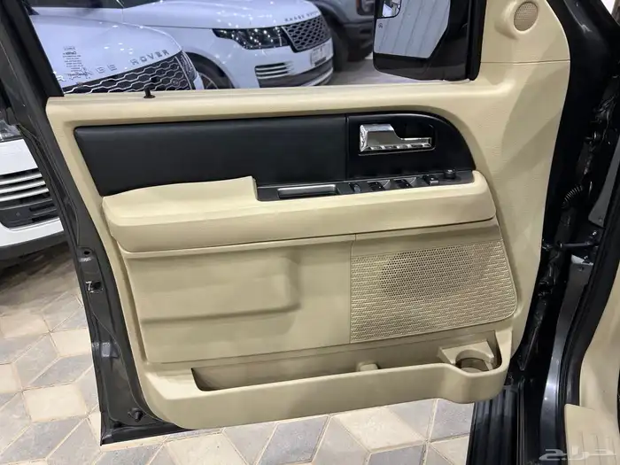 فورد اكسبيديشن 2016 4