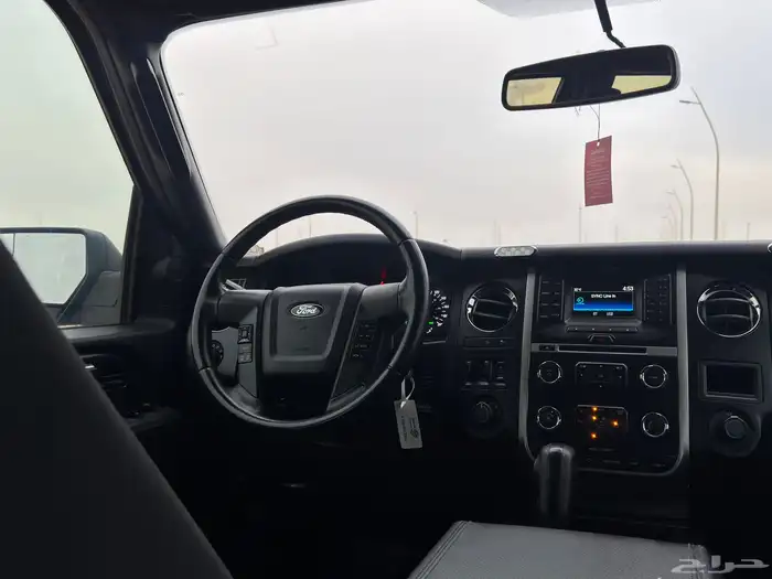 اكسبديشن 2016 دبل بحالة ممتازة 32