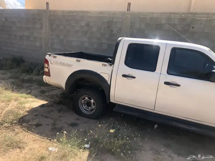 للبيع فورد رينجر مخبطه المكينه 13