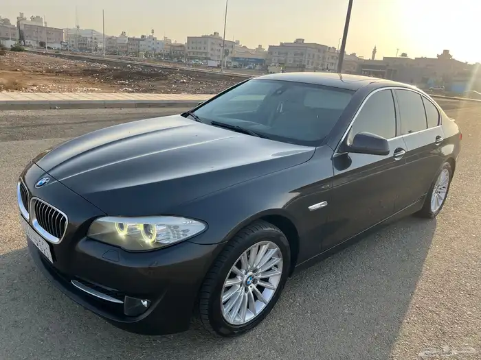 بي ام دبليو الفئة الخامسة 4