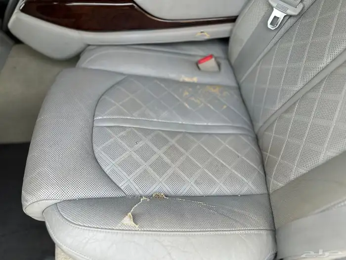 Audi A8 اودي مخزن 2012 24